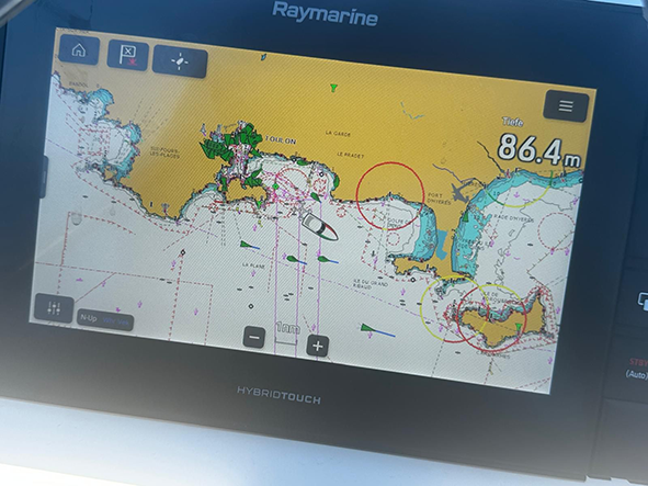 Aussenansicht-8 Bavaria 42